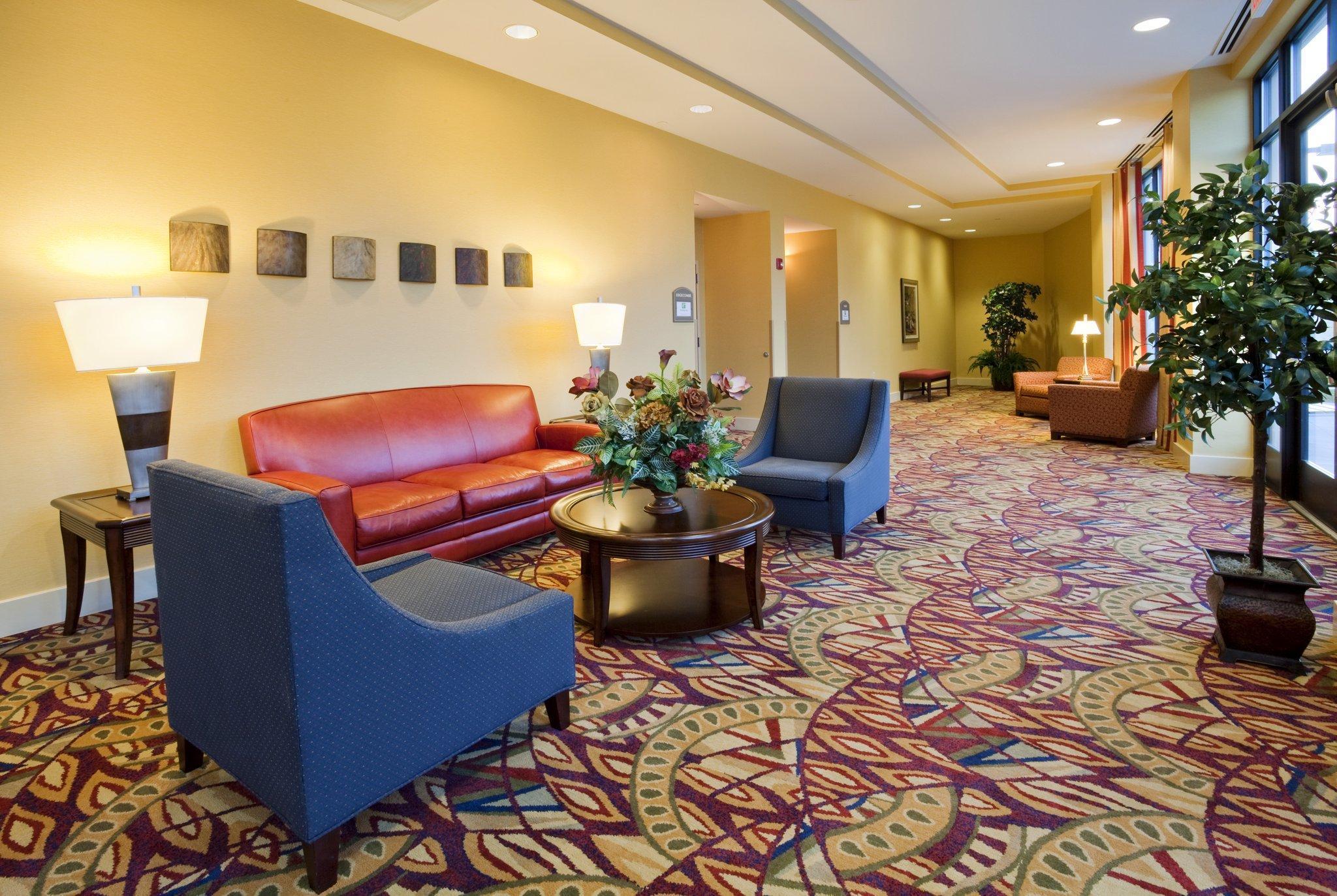 Holiday Inn Rocky Mount I-95 @ Us 64 By Ihg Exterior photo