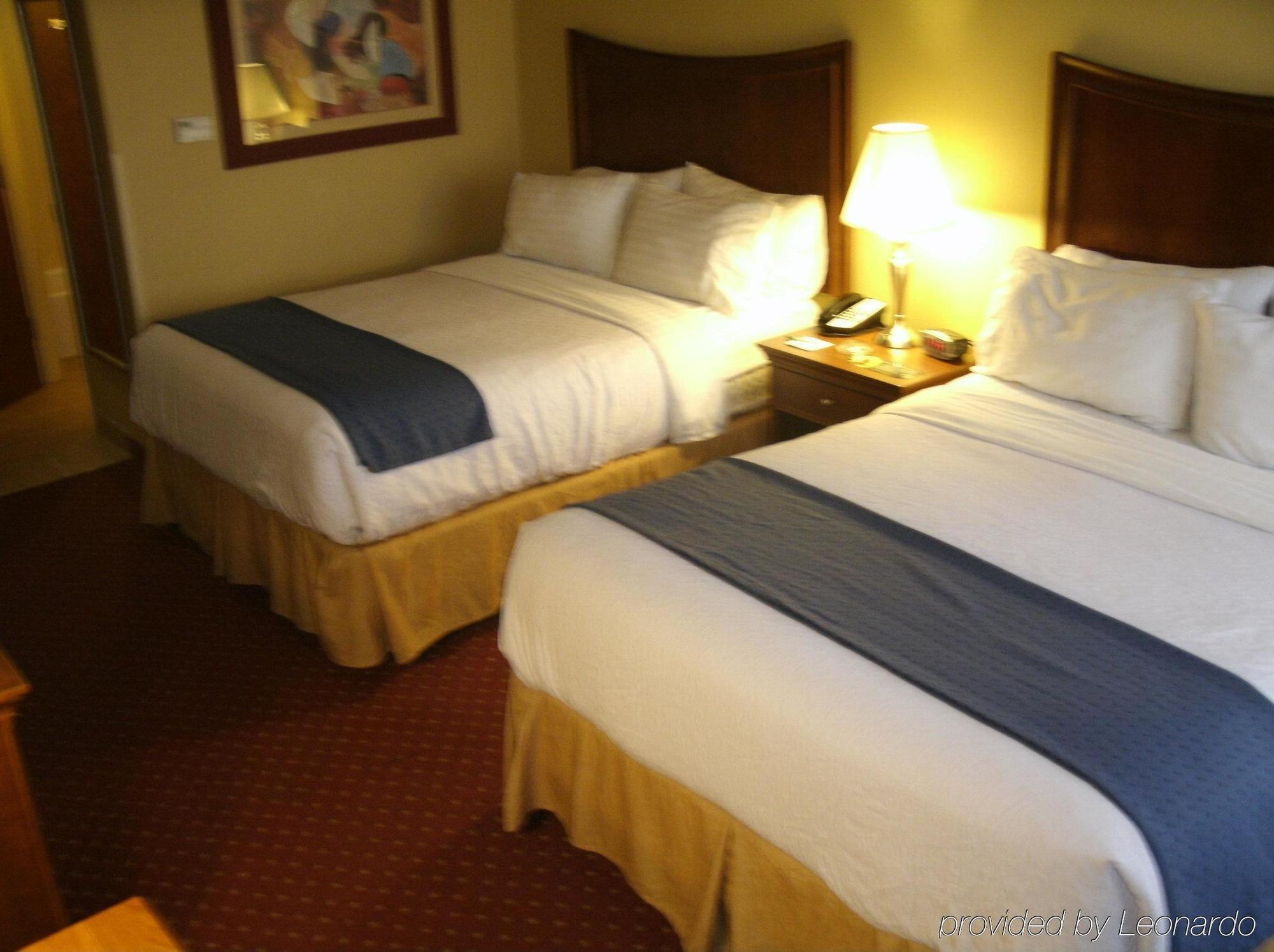 Holiday Inn Rocky Mount I-95 @ Us 64 By Ihg Exterior photo